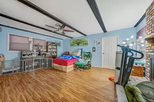 16 Manchester Ln, Stony Brook, NY 11790 - Photo 19