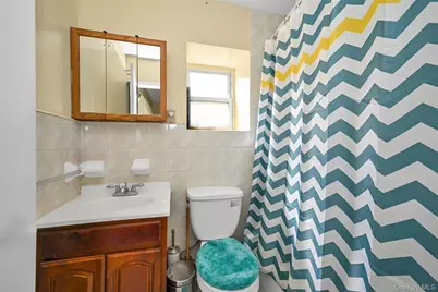 135-07 223rd Street, Springfield Gardens, NY 11413 - Photo 19