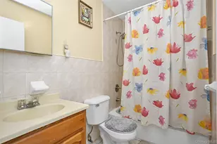 135-07 223rd St, Springfield Gardens, NY 11413 - Photo 15