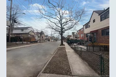 351 Quincy Avenue, Bronx, NY 10465 - Photo 15