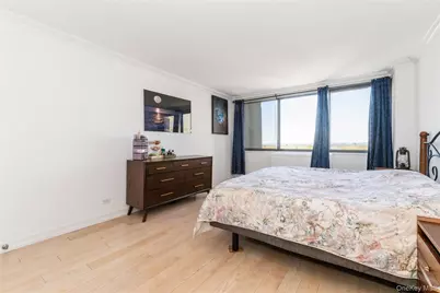 2 Bay Club Drive #17P, Bayside, NY 11360 - Photo 11
