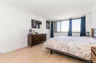 2 Bay Club Dr, Bayside, NY 11360 - Photo 11