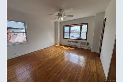 202-03 56 Avenue, Bayside, NY 11364 - Photo 23