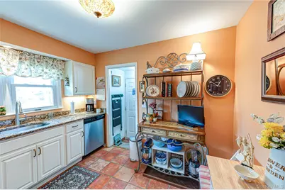 19 Harvard Road, Shoreham, NY 11786 - Photo 11