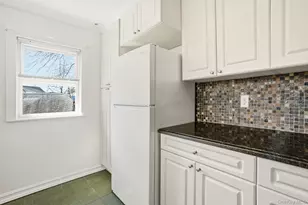 109 Hillside Pl, Eastchester, NY 10709 - Photo 5