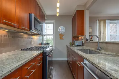 9 Midland Gardens #4A, Bronxville, NY 10708 - Photo 9