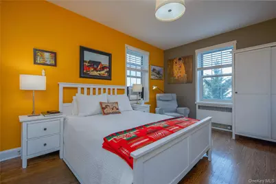 9 Midland Gardens #4A, Bronxville, NY 10708 - Photo 11