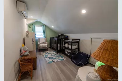 27 E Lincoln Avenue, Massapequa, NY 11758 - Photo 11