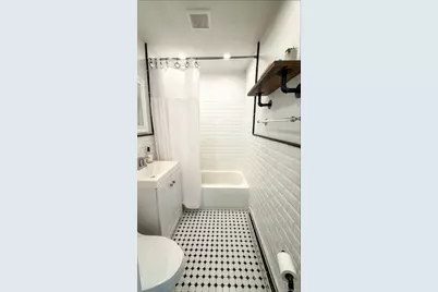 27 E Lincoln Avenue, Massapequa, NY 11758 - Photo 9