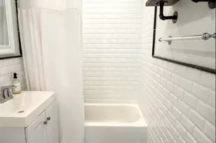 27 E Lincoln Ave, Massapequa, NY 11758 - Photo 9