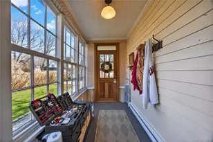 121 Morris Ave, Rockville Centre, NY 11570 - Photo 27