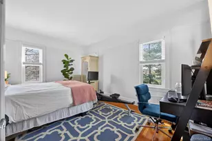 121 Morris Ave, Rockville Centre, NY 11570 - Photo 33