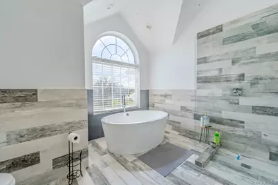 1 Holly Court, Miller Place, NY 11764 - Photo 19