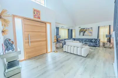 1 Holly Court, Miller Place, NY 11764 - Photo 3