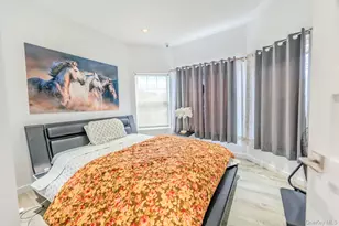 1 Holly Ct, Miller Place, NY 11764 - Photo 15