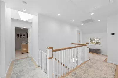 930 Smith Lane, Hewlett, NY 11598 - Photo 27