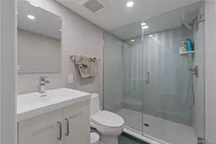 930 Smith Ln, Hewlett, NY 11598 - Photo 23