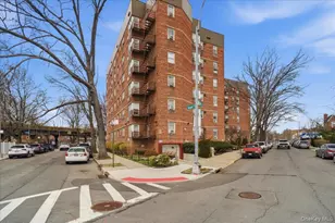 6692 Selfridge St, Forest Hills, NY 11375 - Photo 3