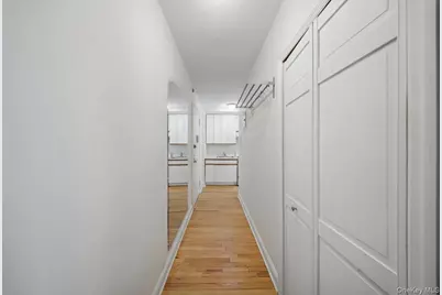 6692 Selfridge Street #4F, Forest Hills, NY 11375 - Photo 5