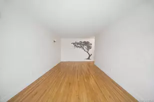 6692 Selfridge St, Forest Hills, NY 11375 - Photo 7