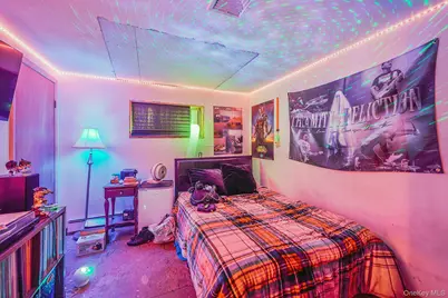 35 Betsy Drive, West Sayville, NY 11796 - Photo 23