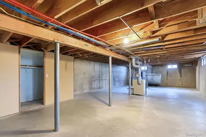 35 Betsy Drive, West Sayville, NY 11796 - Photo 21