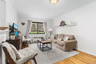 8 Lawrence Dr, White Plains, NY 10603 - Photo 5