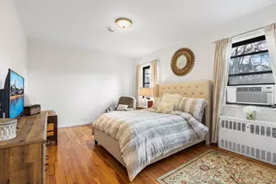 8 Lawrence Dr, White Plains, NY 10603 - Photo 11