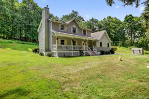 6 Summer Winds Ct, Cornwall, NY 12520 - Photo 3
