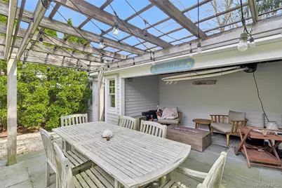 188 S Country Road, Remsenburg, NY 11960 - Photo 35