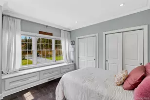 188 S Country Rd, Remsenburg, NY 11960 - Photo 17