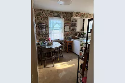 2526 S Saint Marks Avenue, Bellmore, NY 11710 - Photo 5