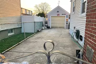 2526 S St Marks Ave, Bellmore, NY 11710 - Photo 19