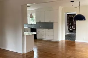 9 Damson Ln, Valley Stream, NY 11581 - Photo 5