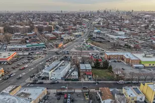 1148 E 211th St, Bronx, NY 10469 - Photo 7