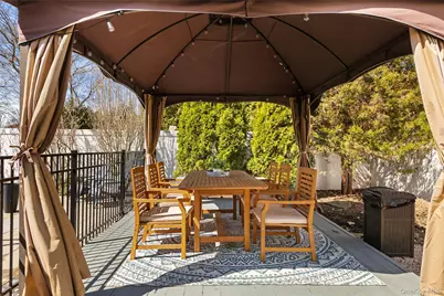 1139 Dorothy Street, Holbrook, NY 11741 - Photo 21