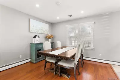 1139 Dorothy Street, Holbrook, NY 11741 - Photo 5