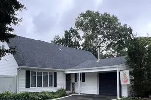 1139 Dorothy St, Holbrook, NY 11741 - Photo 23