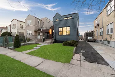 138-12 233rd Street, Rosedale, NY 11422 - Photo 3