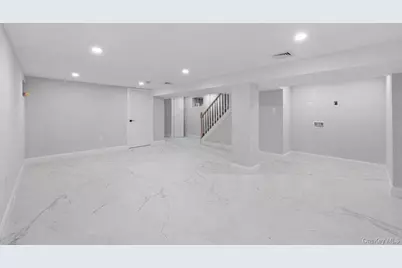 138-12 233rd Street, Rosedale, NY 11422 - Photo 21