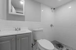 138-12 233rd St, Rosedale, NY 11422 - Photo 17