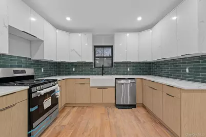 138-12 233rd Street, Rosedale, NY 11422 - Photo 9