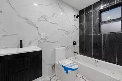 138-12 233rd Street, Rosedale, NY 11422 - Photo 5