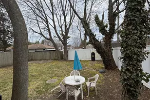 101 Miramar Ave, Patchogue, NY 11772 - Photo 11