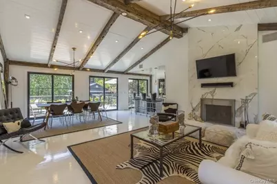 90 Denise Street, Sag Harbor, NY 11963 - Photo 3