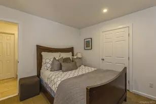 90 Denise St, Sag Harbor, NY 11963 - Photo 11