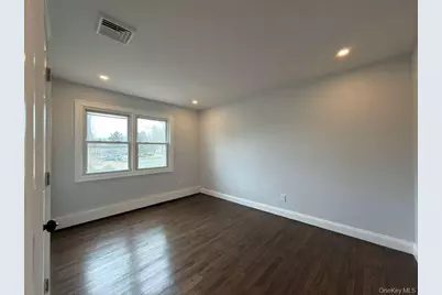 21 Colby Drive, Kings Park, NY 11754 - Photo 11