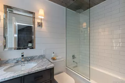 142 Six Pole Highway, Sag Harbor, NY 11963 - Photo 19