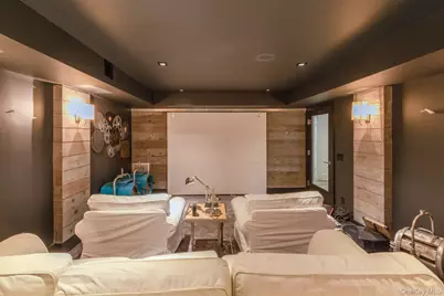 142 Six Pole Highway, Sag Harbor, NY 11963 - Photo 5