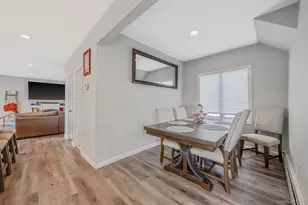 794 Pecan St, Lindenhurst, NY 11757 - Photo 25